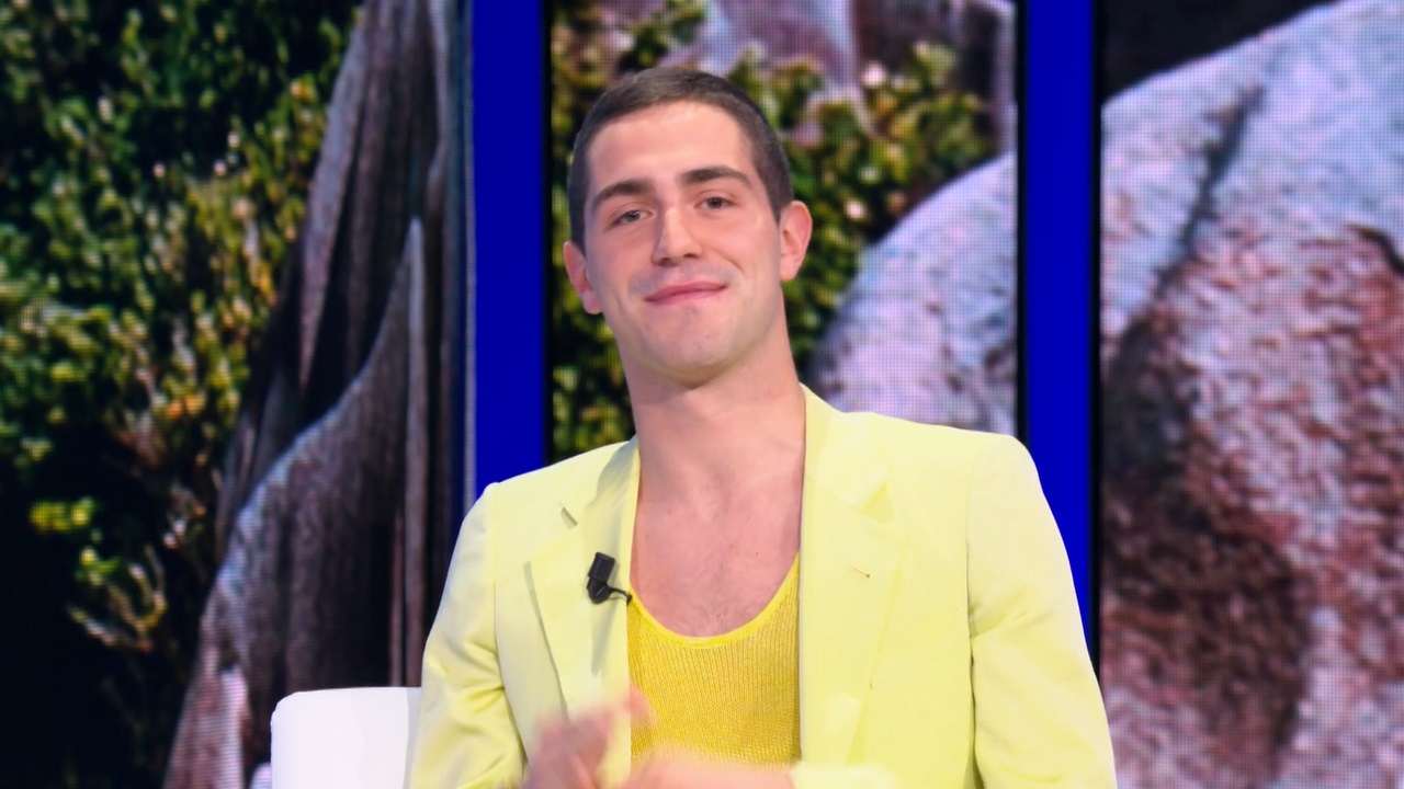 Tommaso Zorzi saluta Silvia