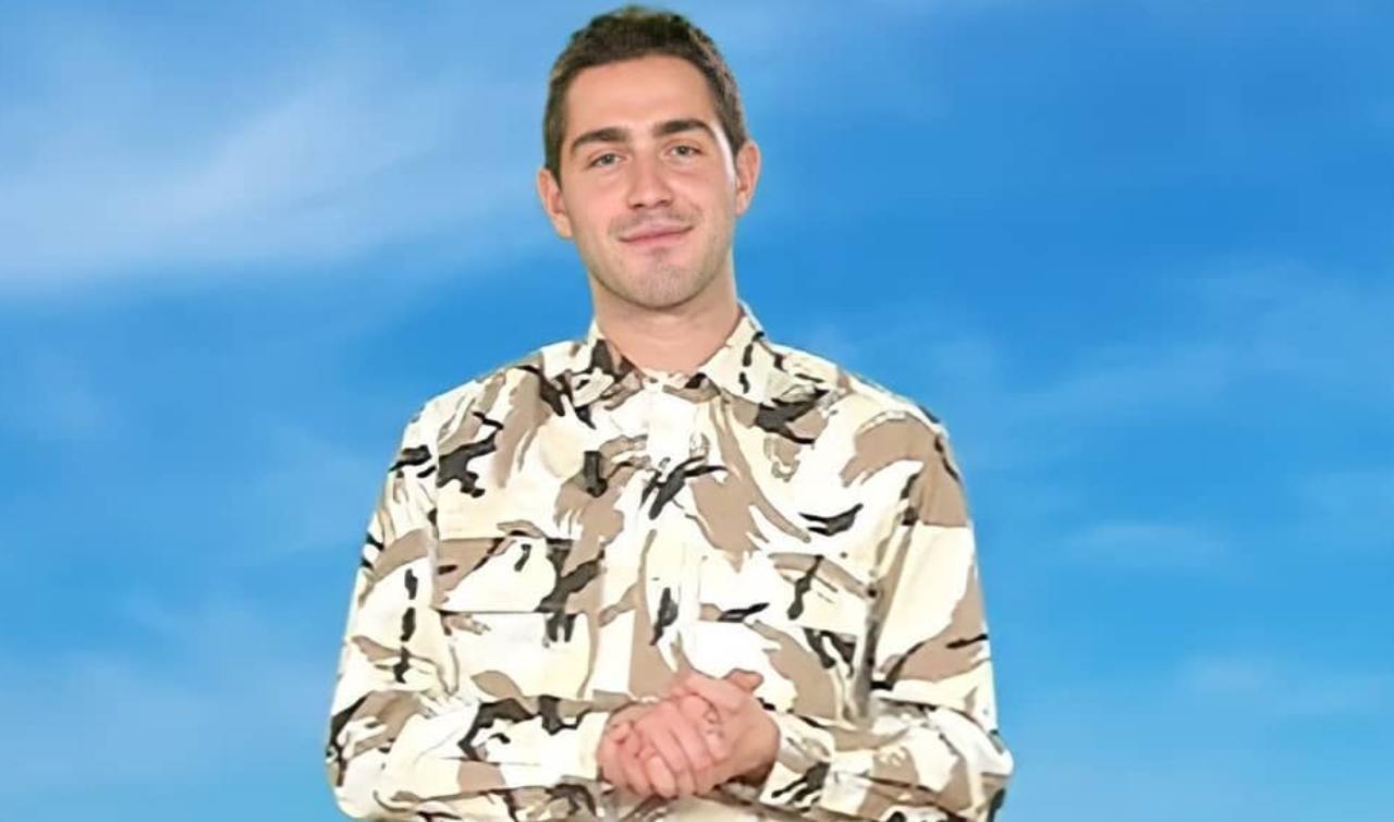 Tommaso Zorzi in posa