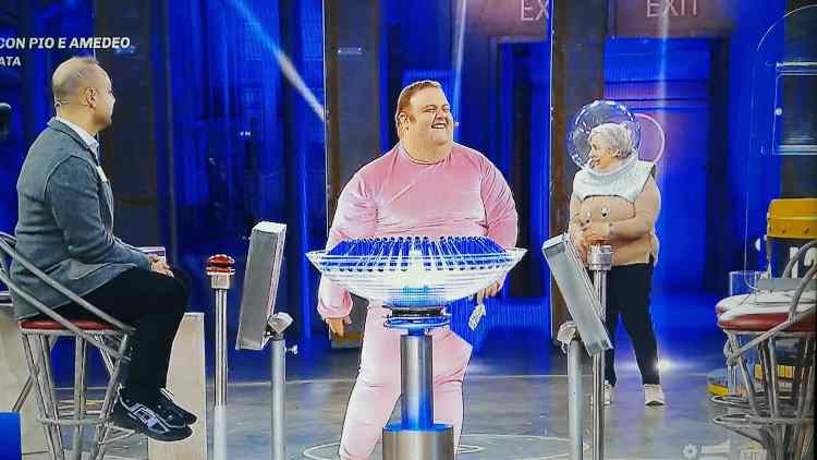 XXXL a Avanti un Altro