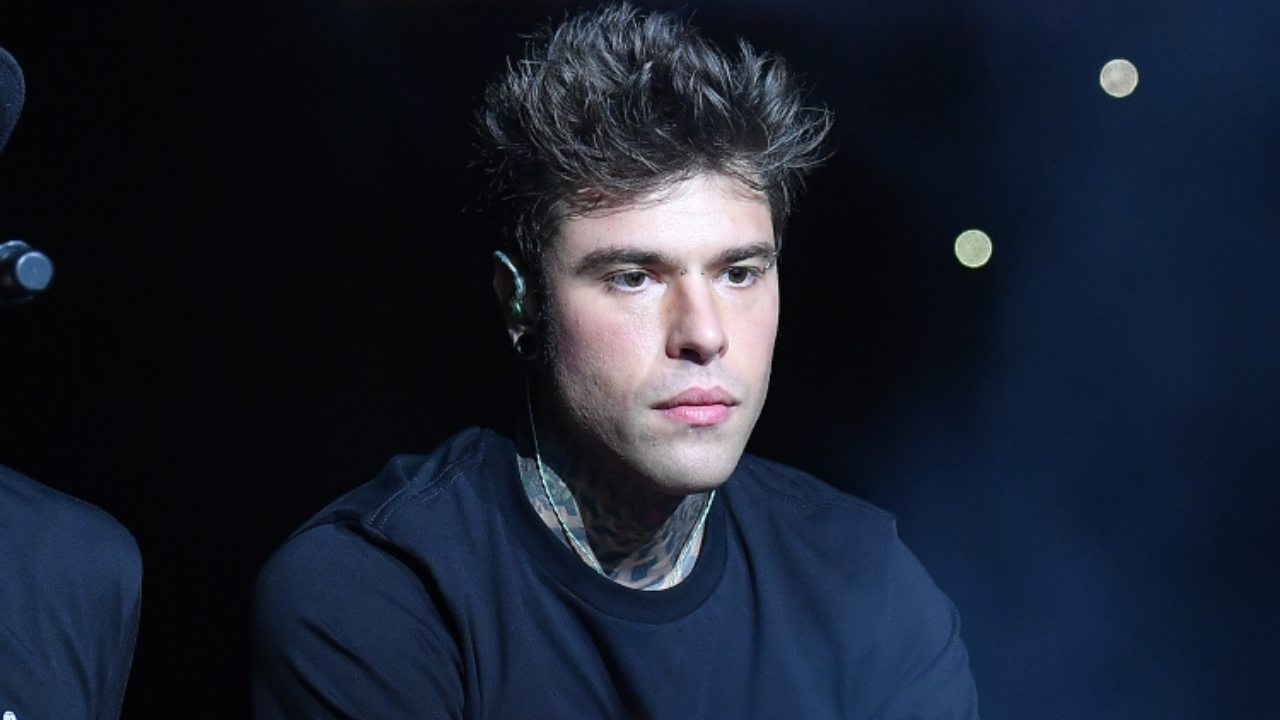 fedez battaglia omotransfobia e incoerenza rap cosa fedez battaglia omotransfobia e incoerenza rap cosa