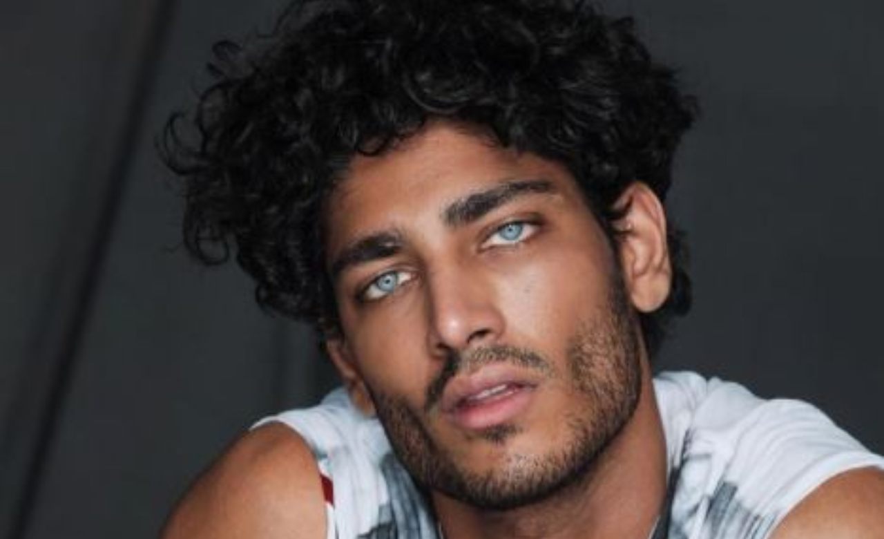 Akash Kumar primo piano