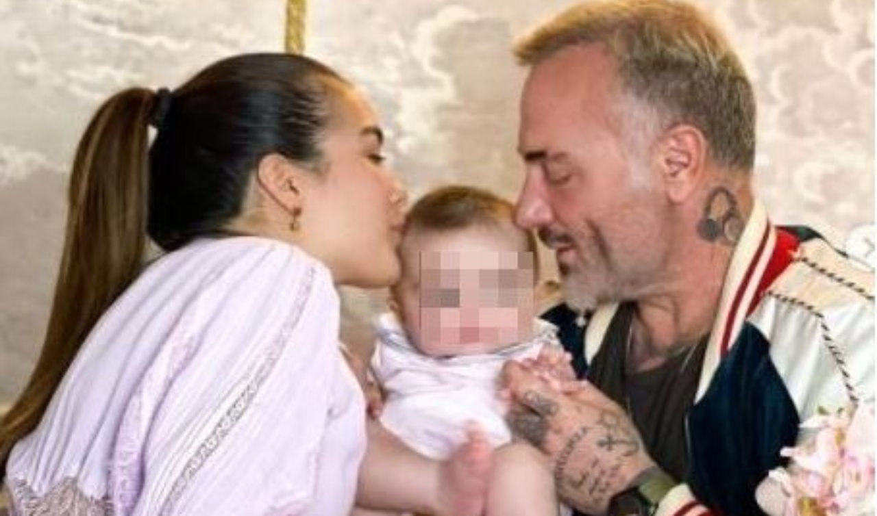 Gianluca Vacchi con figlia e compagna