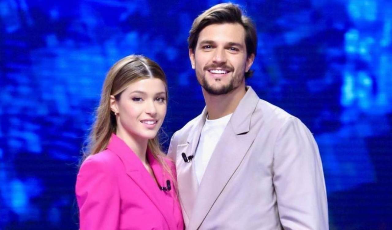 Andrea Zelletta e Natalia Paragoni in posa