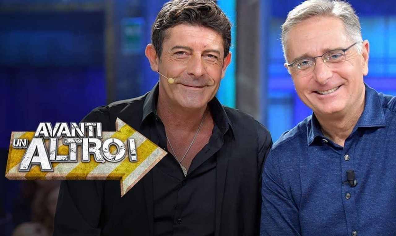 Avanti un Altro, Bonolis e Laurenti in posa