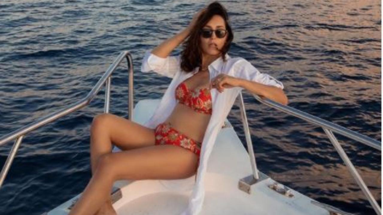 Caterina Balivo in costume