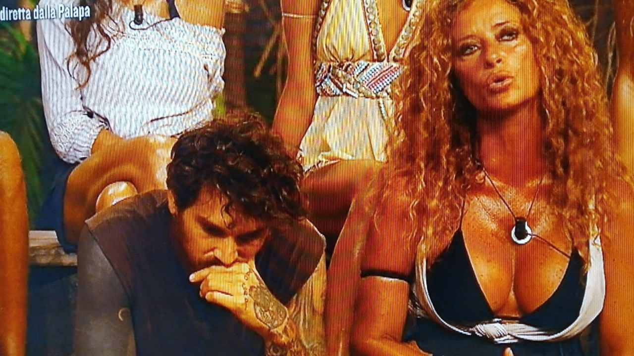 Cerioli e Persia all'Isola dei Famosi