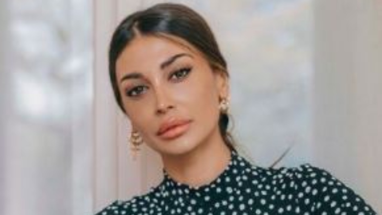 Cristina Buccino Vestito Spacco Vertiginoso