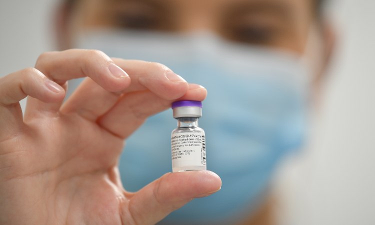 Dose di vaccino contro il Covid-19