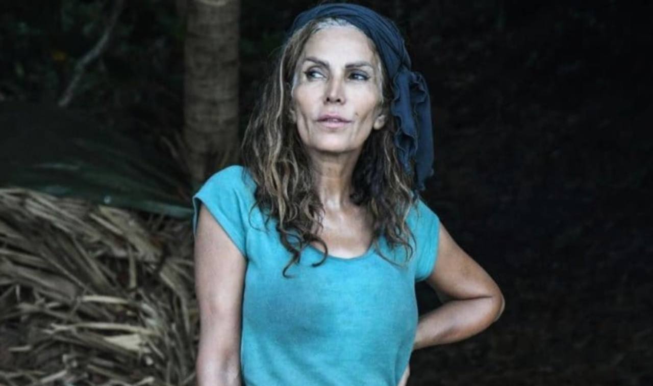 Fariba Tehrani in posa