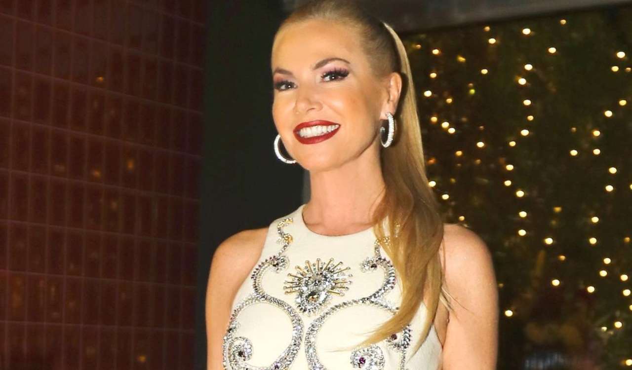 Federica Panicucci in primo piano