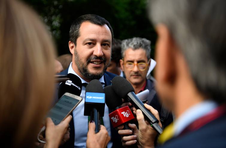 Matteo Salvini su dimissioni Berlusconi