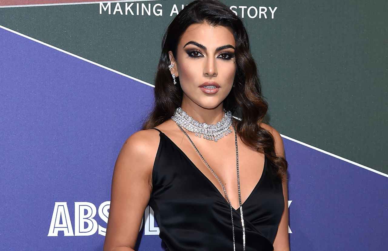 Giulia Salemi con l'abito da sera