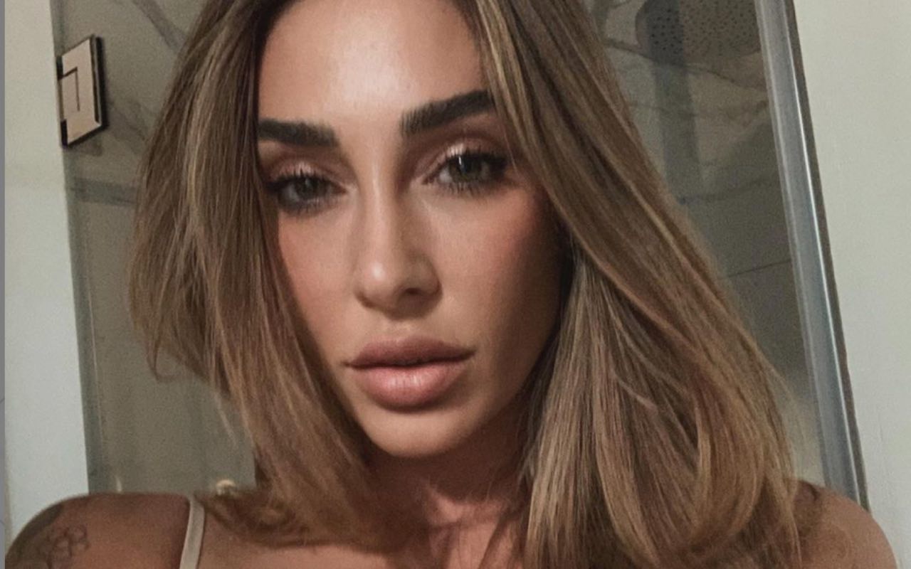 Sonia Lorenzini selfie