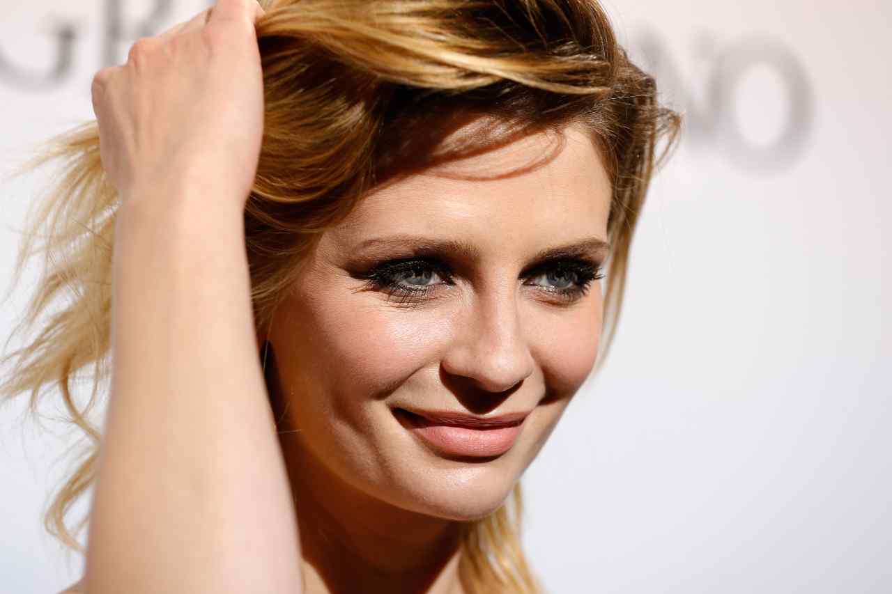 Mischa Barton in primo piano