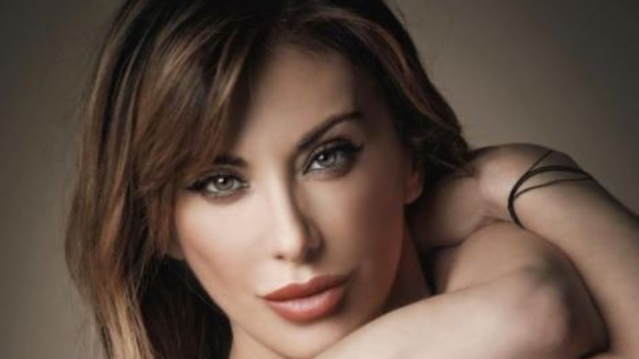 Sabrina Salerno presenta il calendario le