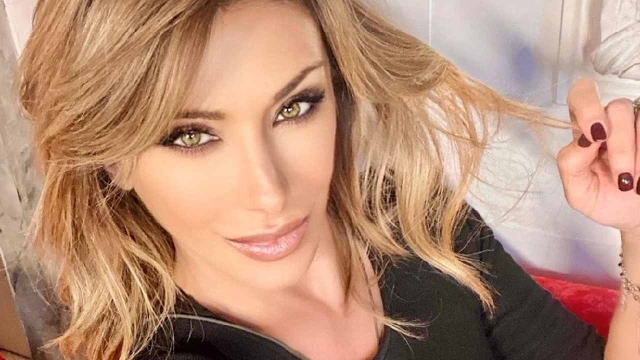 Sabrina Salerno sguardo travolgente