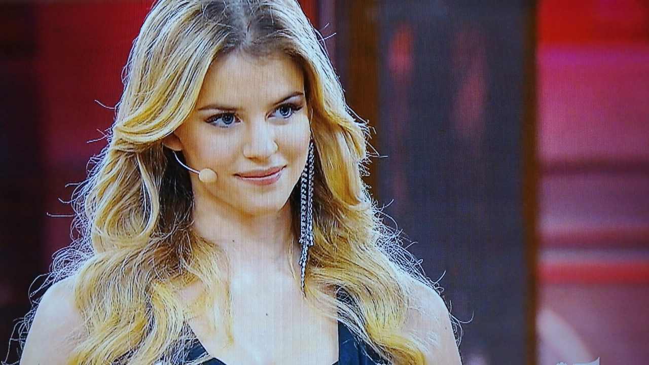 Sara Croce a Avanti un Altro