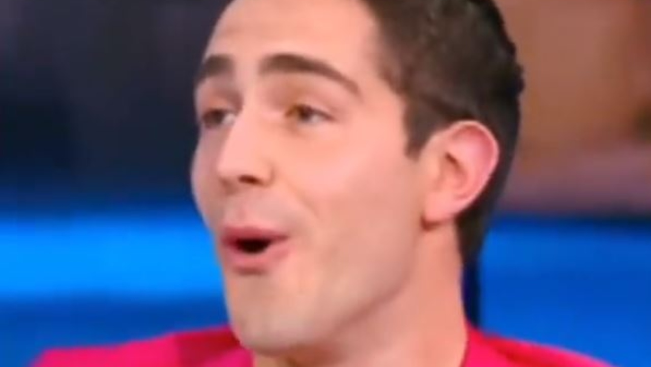 Isola gaffe di Tommaso Zorzi