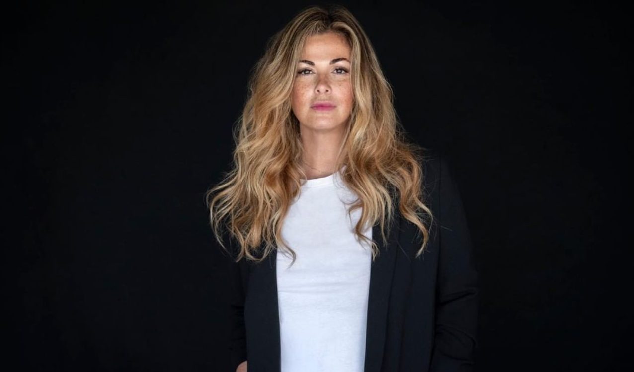 Vanessa Incontrada in posa