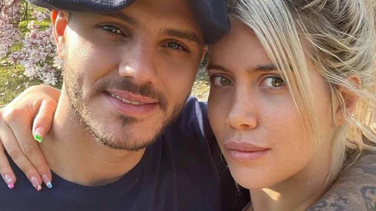 Wanda Nara e Icardi abbraccio