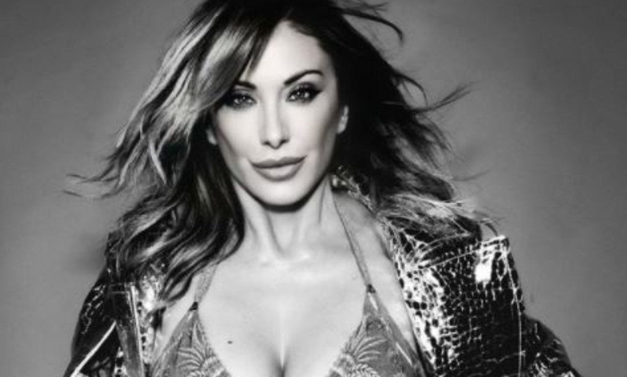 Sabrina Salerno scollatura