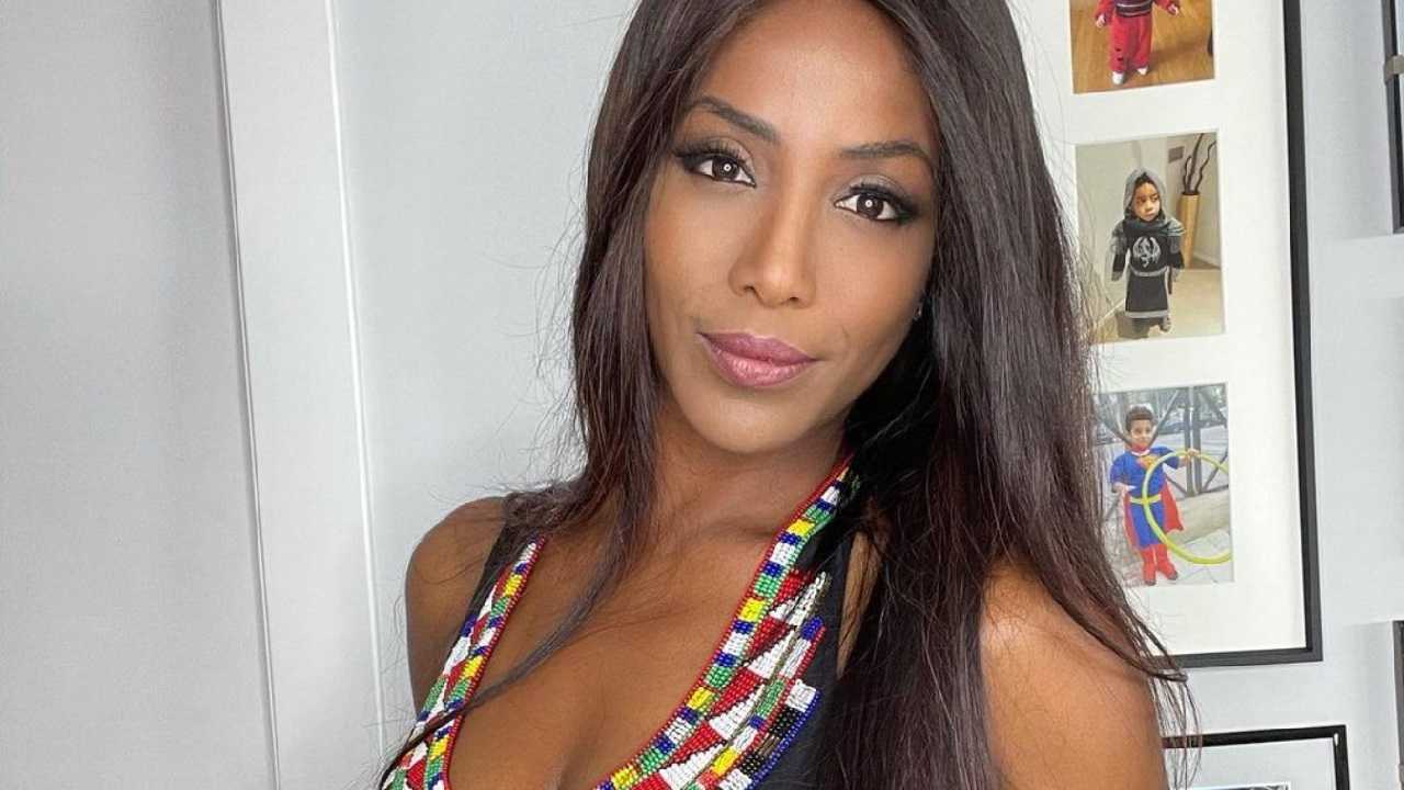 Ainett Stephens selfie