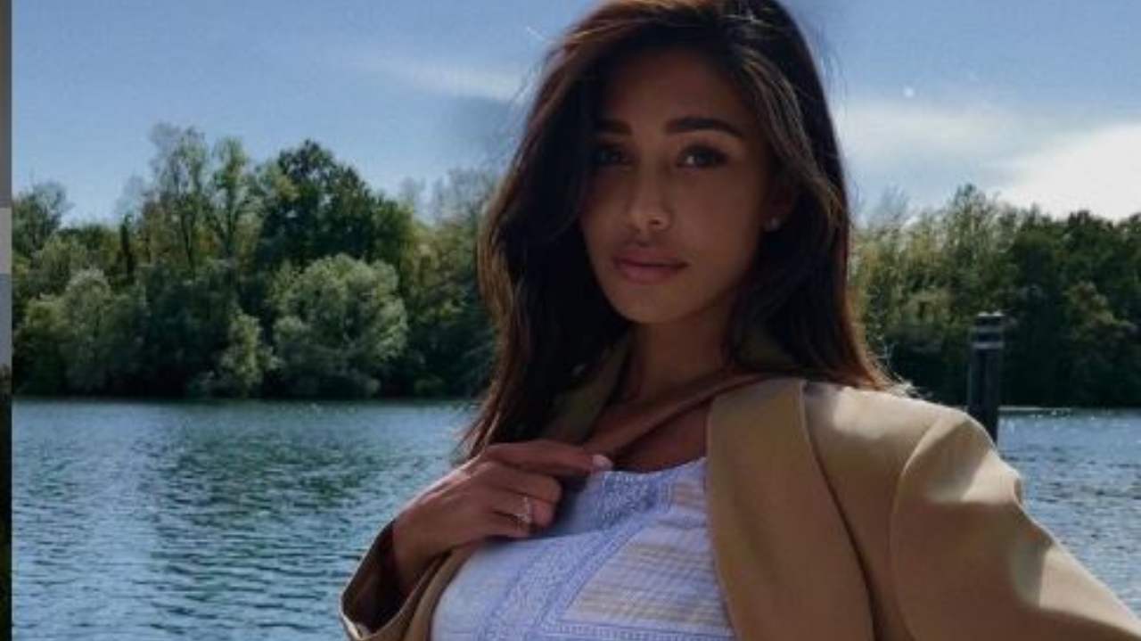 Belen Rodriguez scomparsa dai social