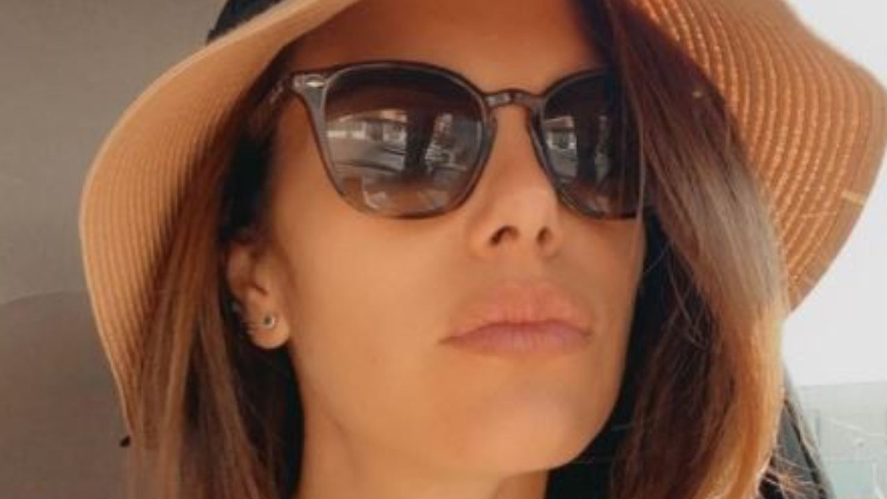 Bianca Guaccero Mostra Le Gambe