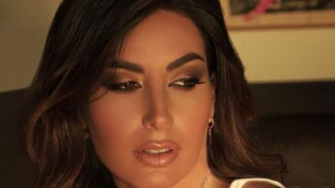 Elisabetta Gregoraci Sguardo Sensuale