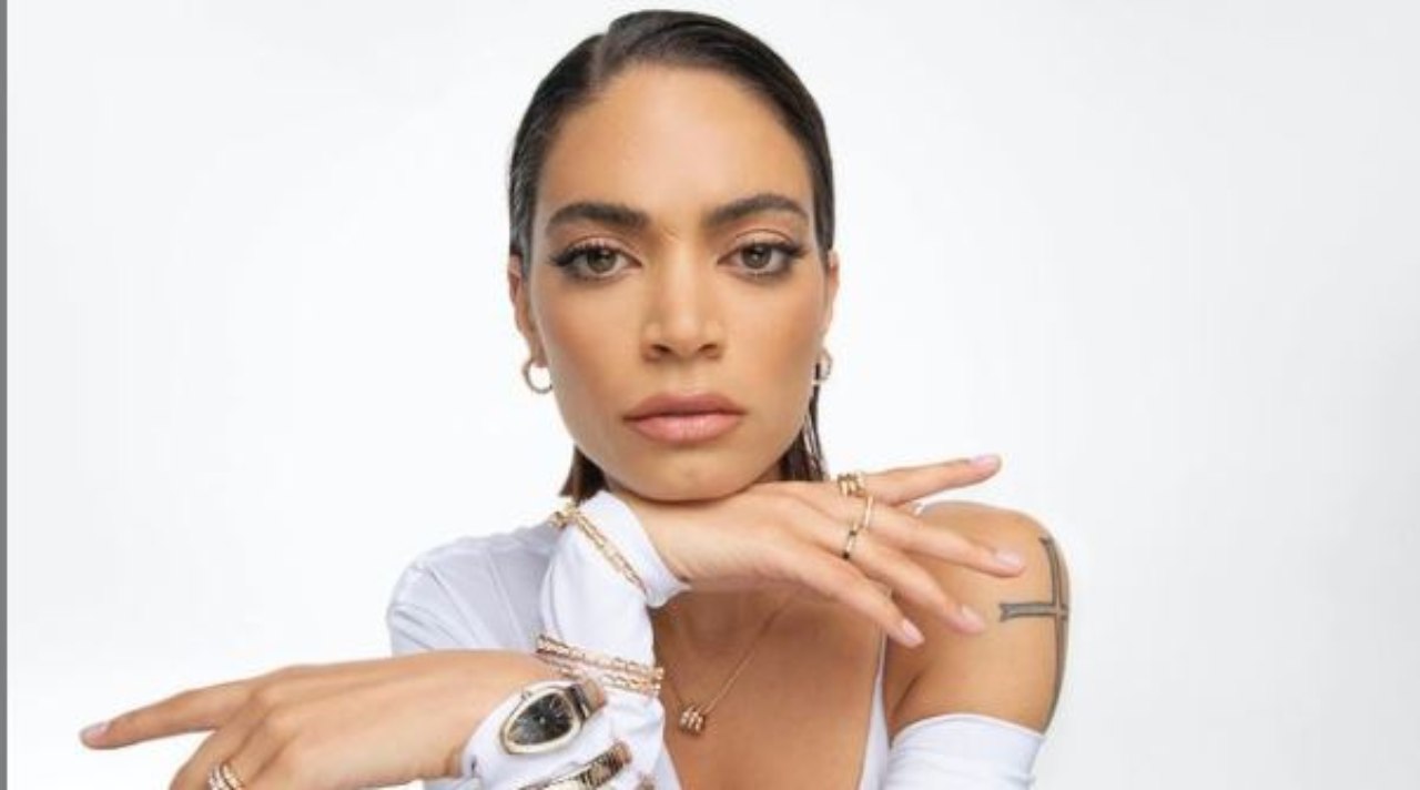 Elodie versione prof