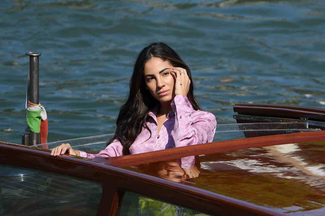 Giulia De Lellis in barca