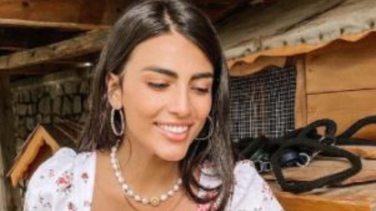 Giulia Salemi Alpaca Sosia