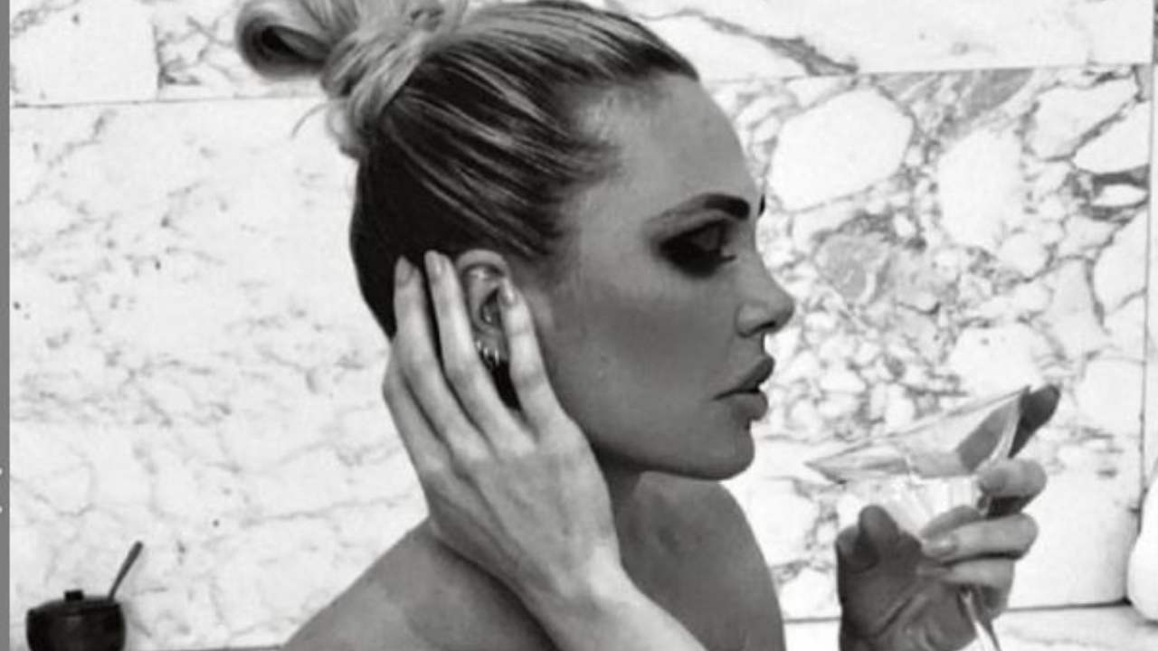 Ilary Blasi bellissima