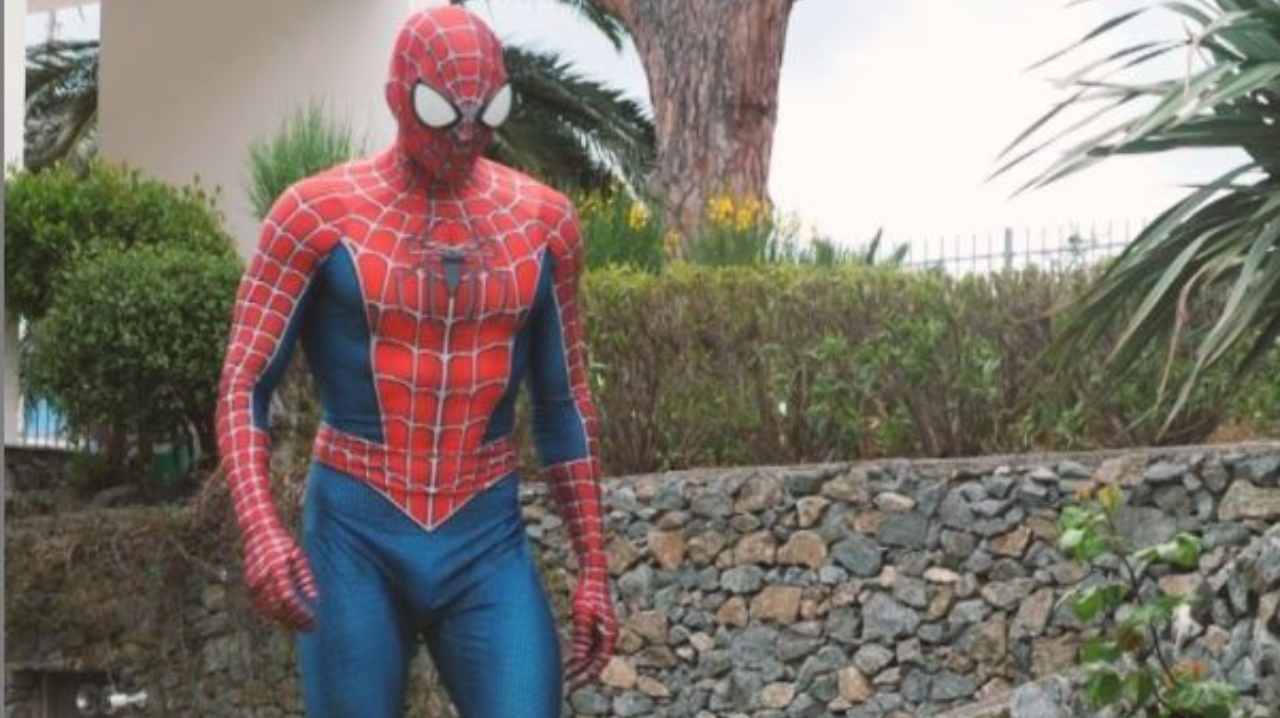 Spiderman incontra Papa Francesco