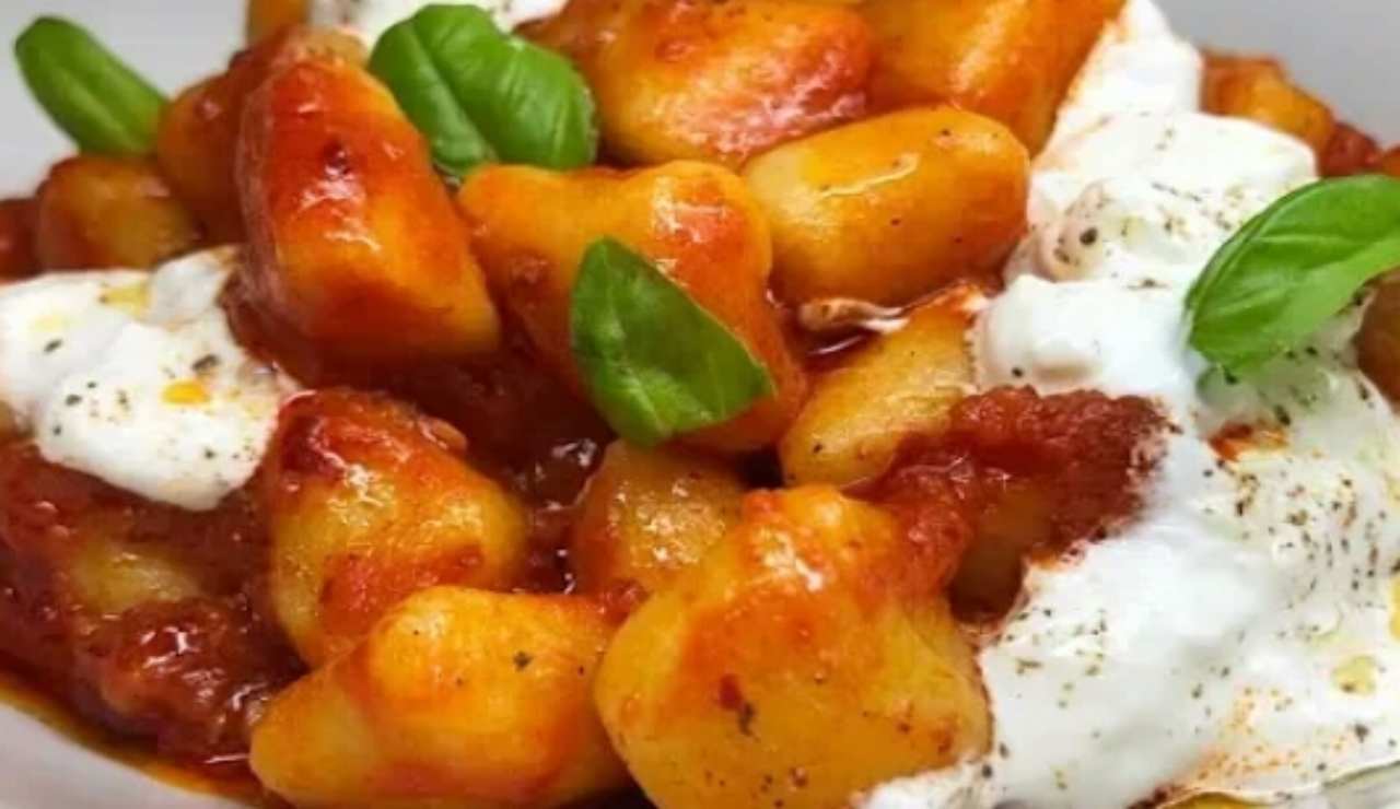 gnocchi burrata e pomodorini