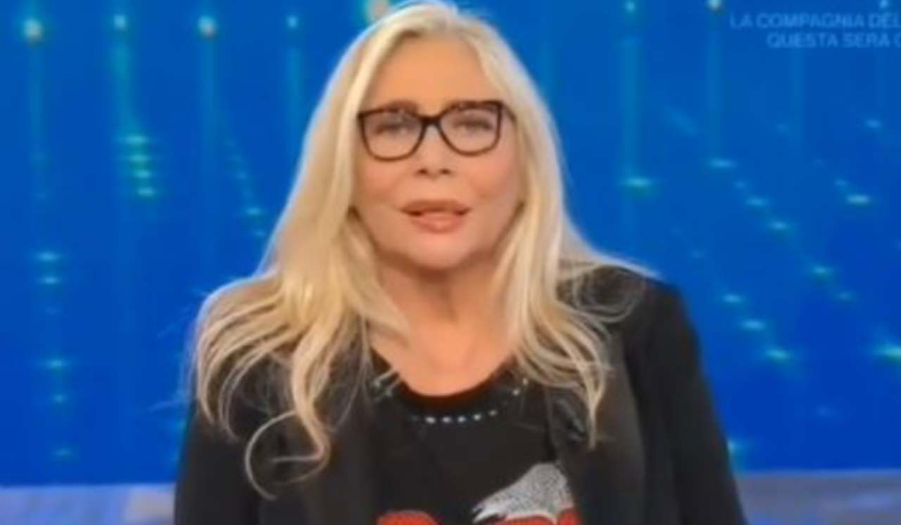 Mara Venier di nuovo in ospedale