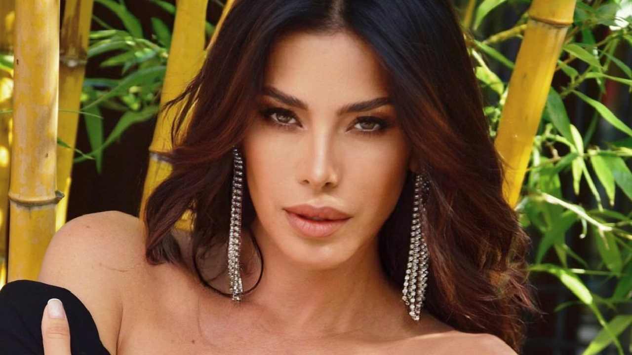 Aida Yespica sensuale