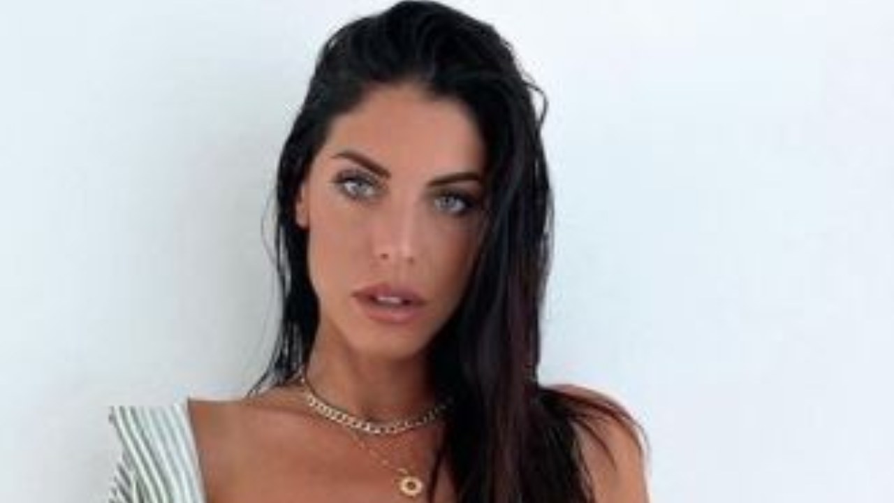 Alice Basso Costume Bianco Sorriso