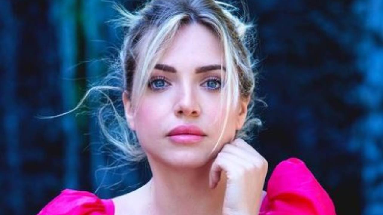 Carolina Rey Live Fucsia Vestito