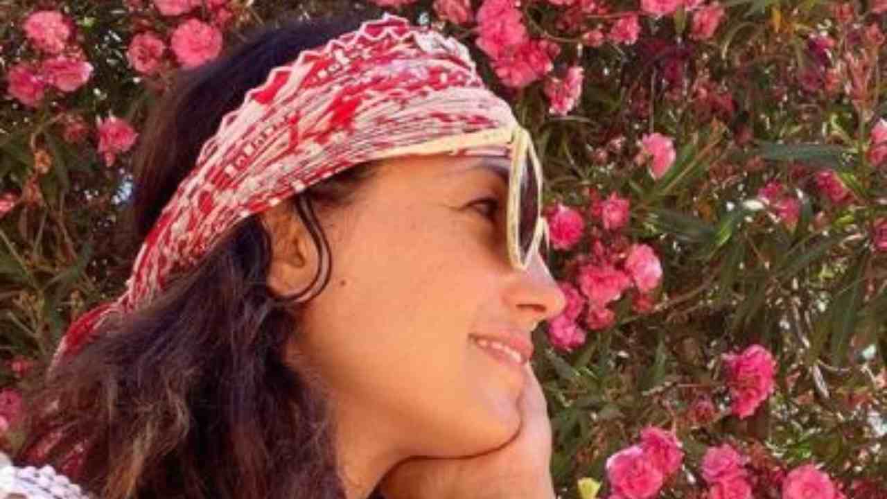 Caterina Balivo Bandana Costume