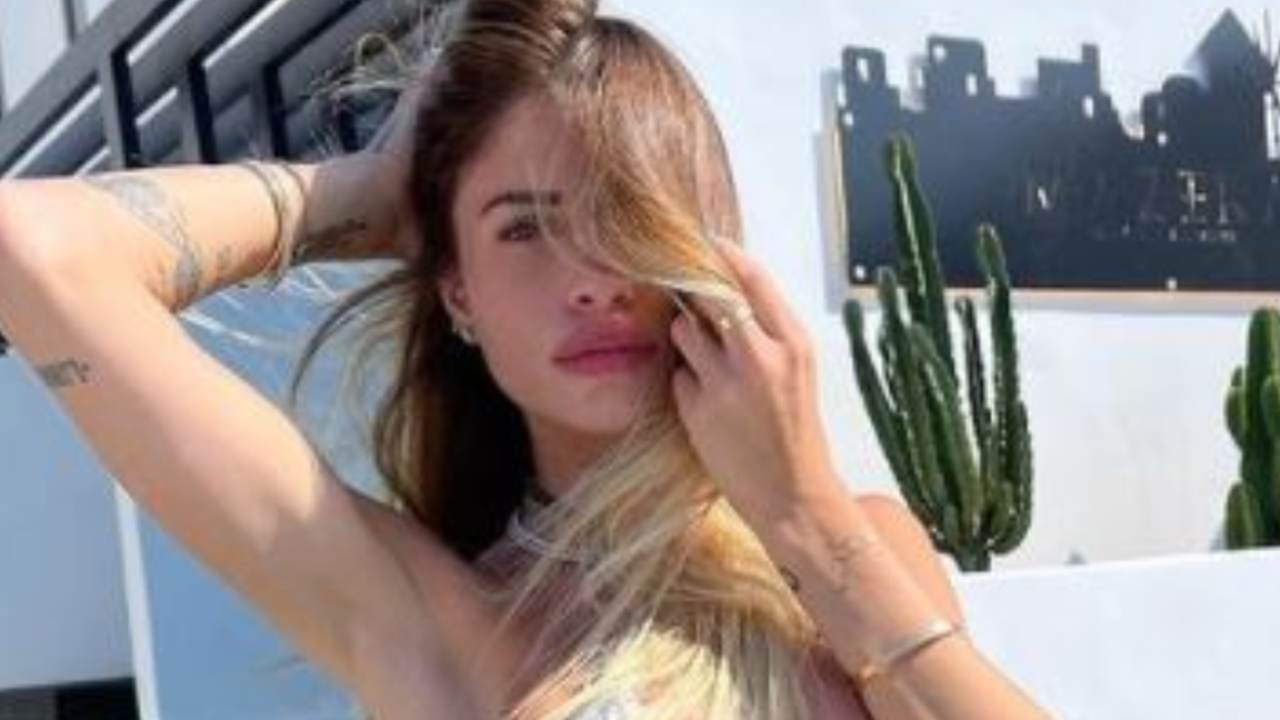 Chiara Nasti Piscina Costume