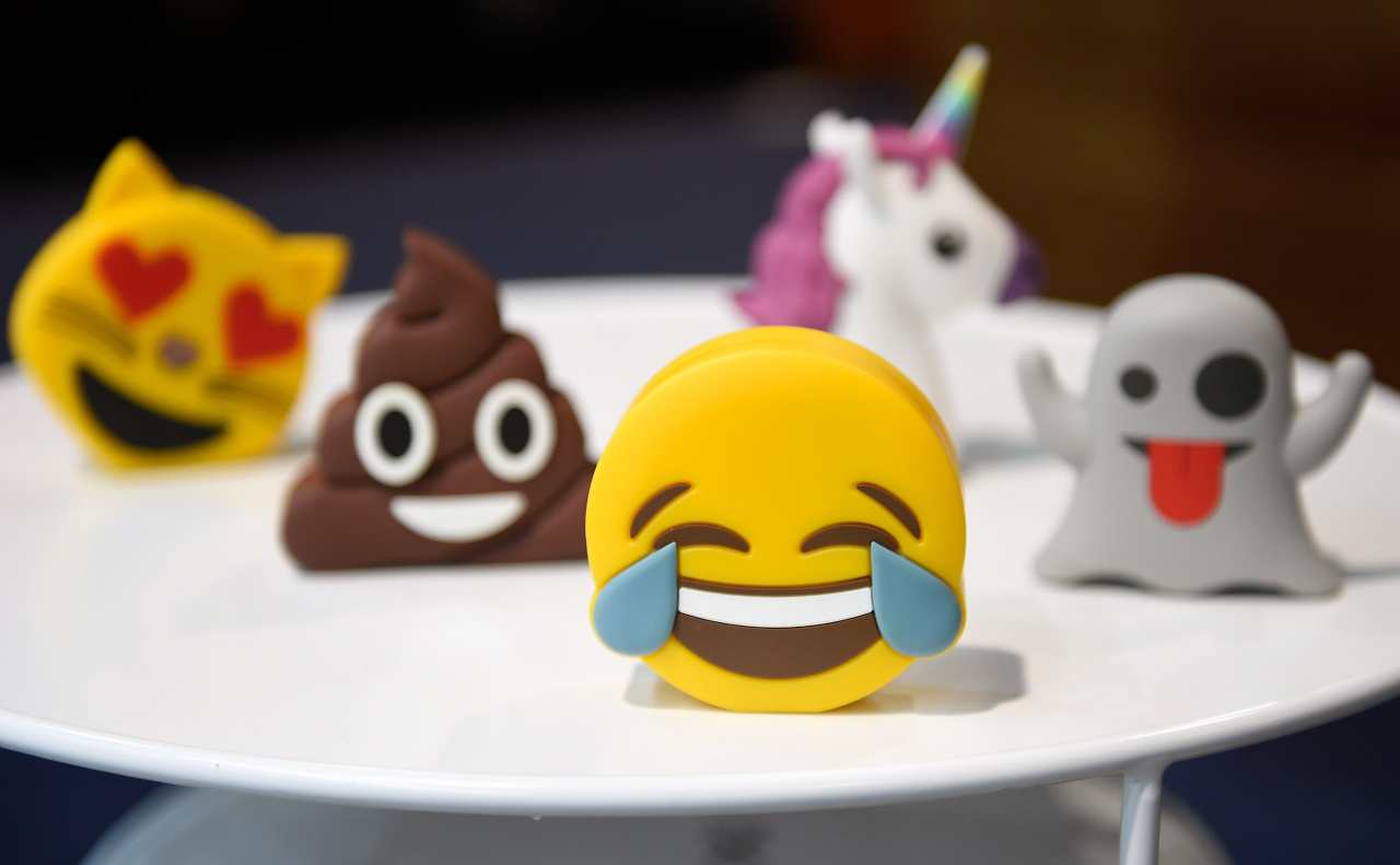 Emoji smartphone