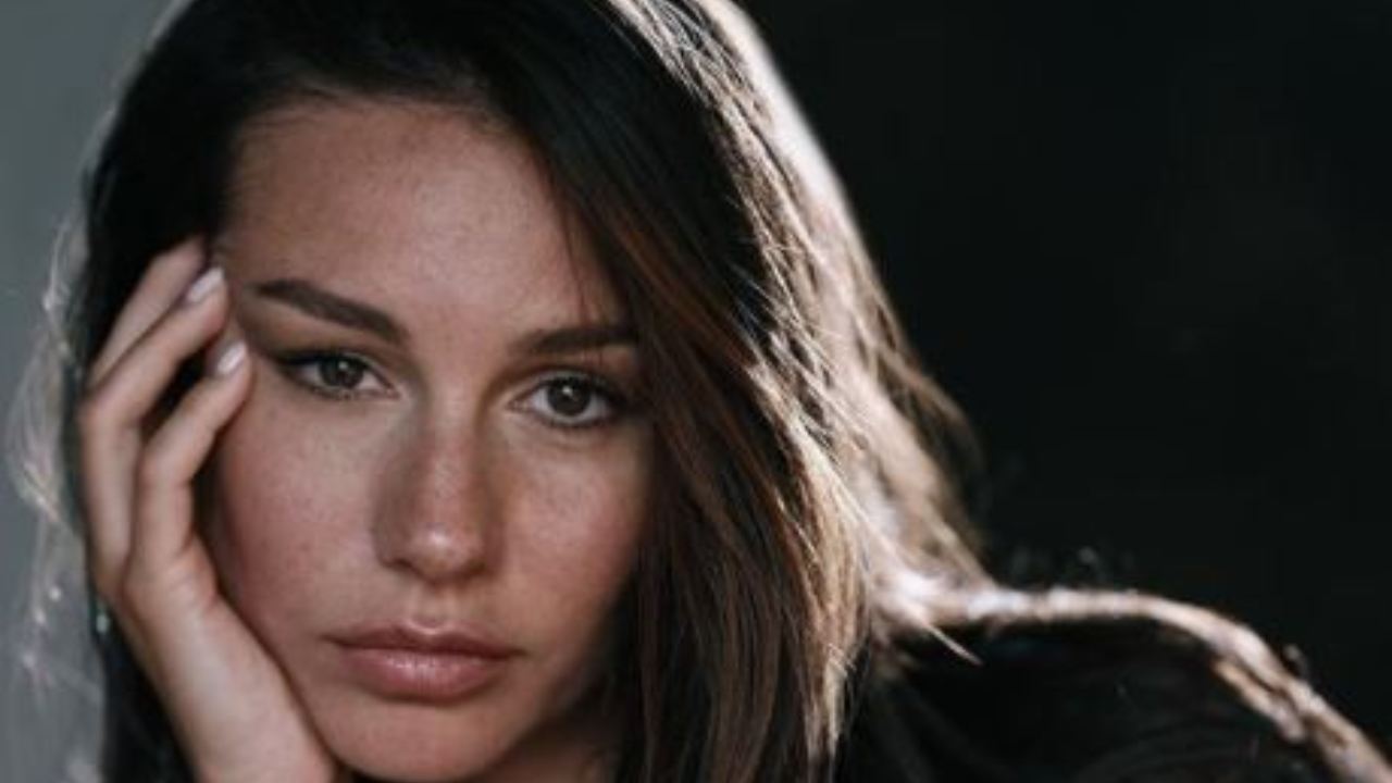 Giorgia Crivello Costume Bianco Nero