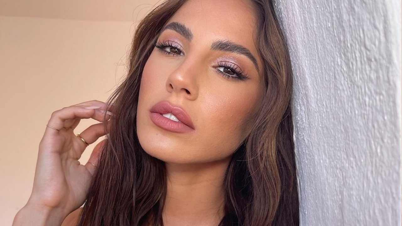 Giulia De Lellis in posa