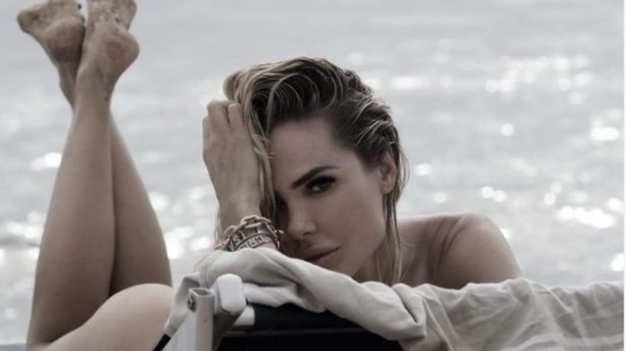 Ilary Blasi sensuale