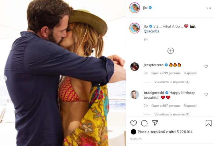 Jennifer Lopez post Instagram