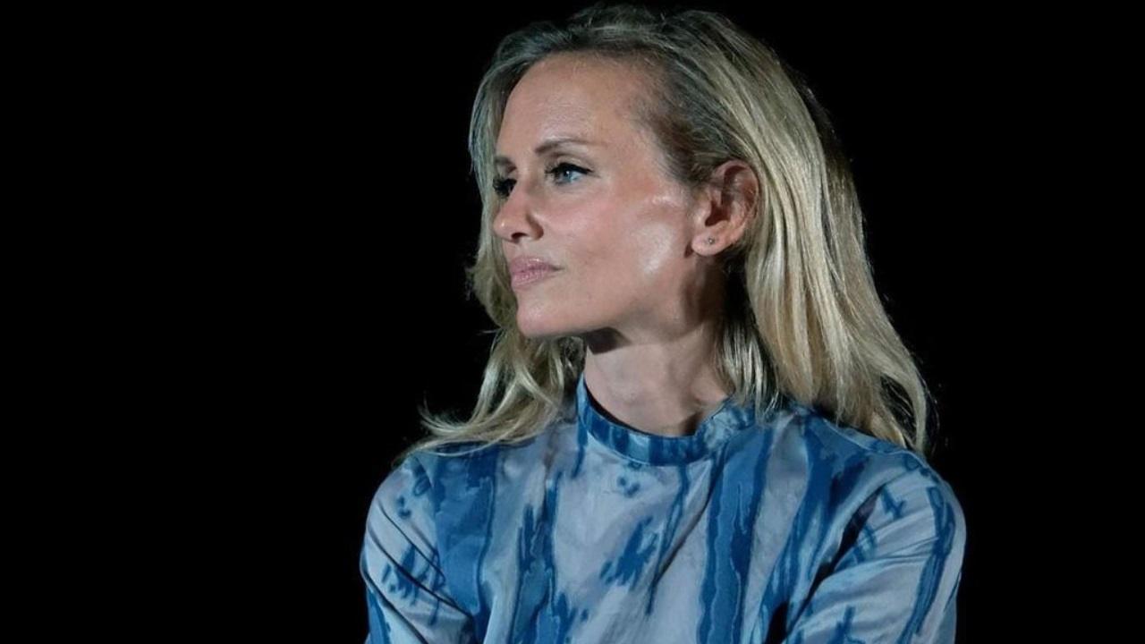 Justine Mattera di profilo