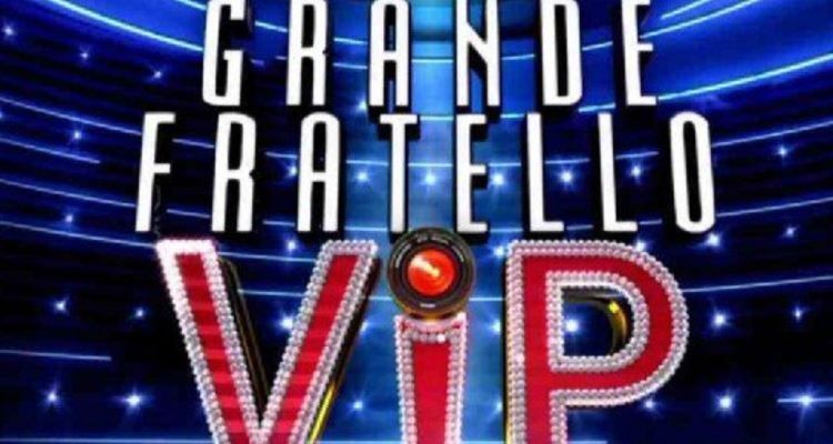 Logo Grande Fratello Vip bacio nuova casa 