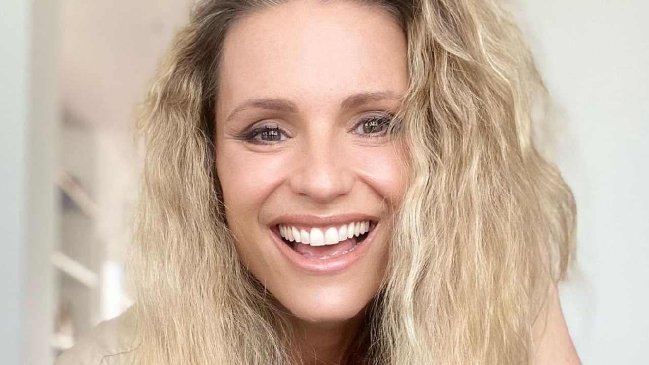 Michelle Hunziker sorriso