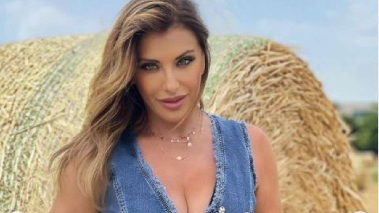 Sabrina Salerno primo piano